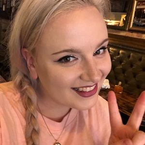 Meet your Posher, Molly